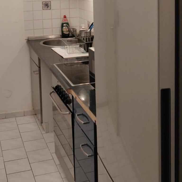 Charming Room in a Central Location with perfect Connectivity - Doppelzimmer - 8