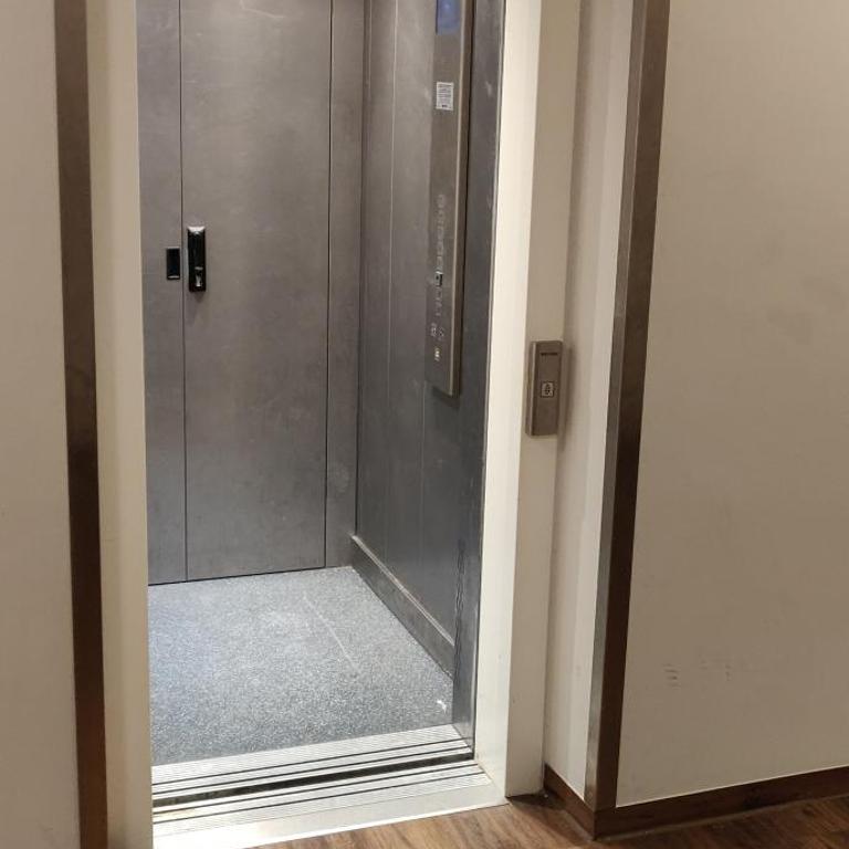 Charming Room in a Central Location with perfect Connectivity - Doppelzimmer - 7