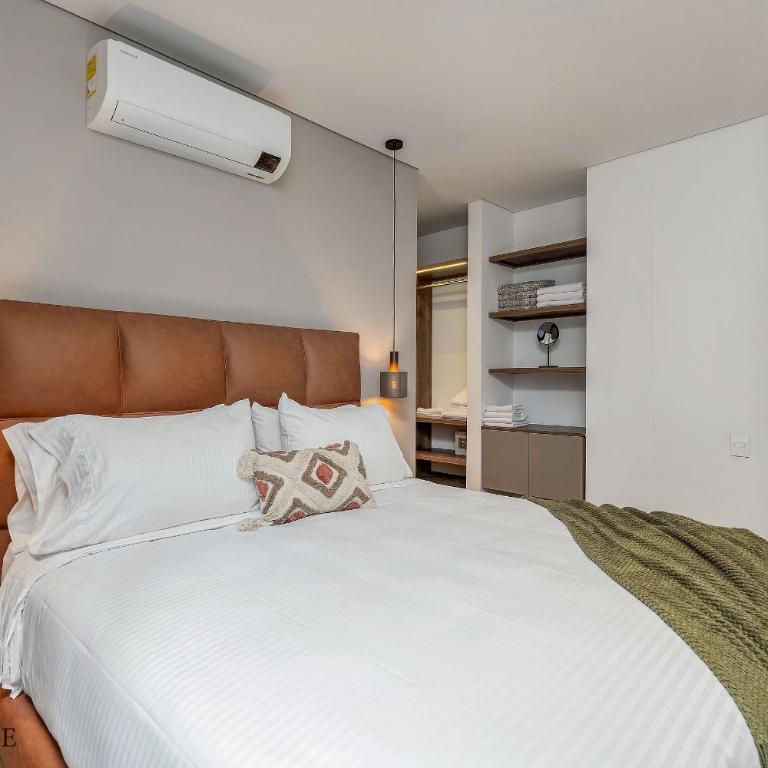 Morph 301 - Retiro Fresco Poblado apt /AC - Apartment - 4