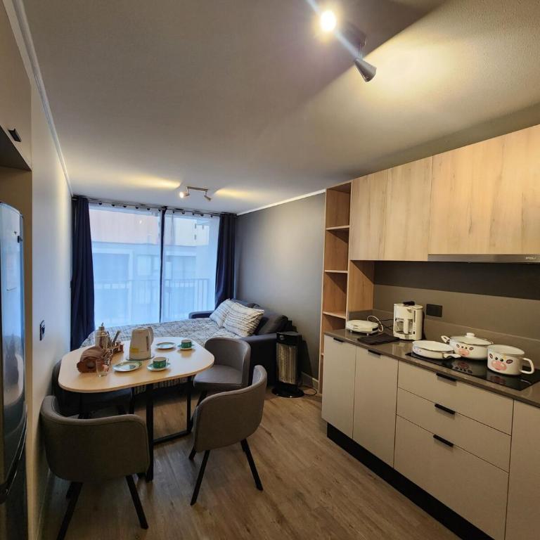Departamento en zona turistica, Metro Santa Ana - Two-Bedroom Apartment - 8