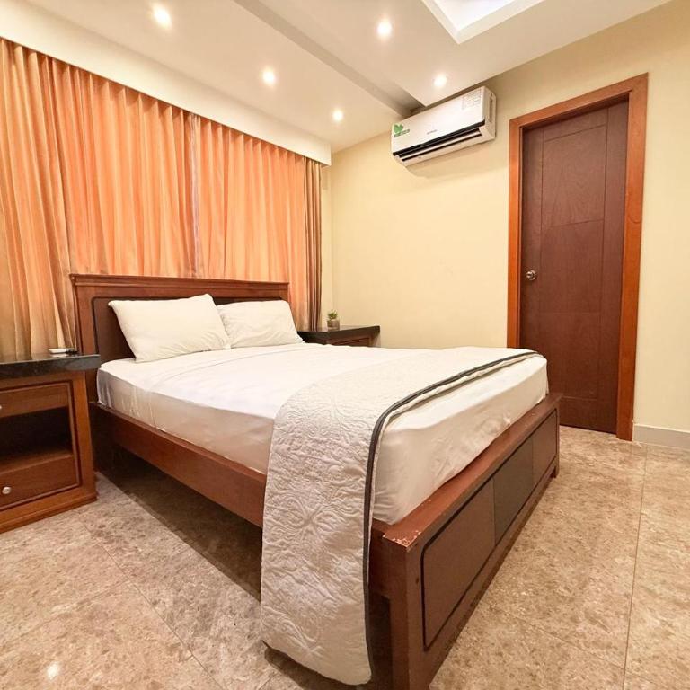 Suite de Lujo con Piscina en la Zona Más Exclusiva de Machala - Apartamento de 1 dormitorio - 27