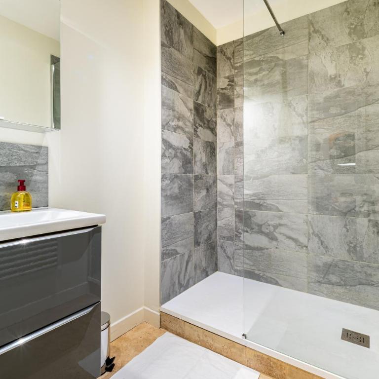 Le Pop-up, Spacieux-Hyper centre-Lumineux - Appartement 2 Chambres - 12