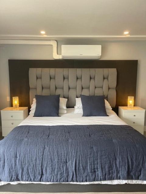 Elegant Studio -Near Parque Poblado & Provenza - One-Bedroom Apartment - 11