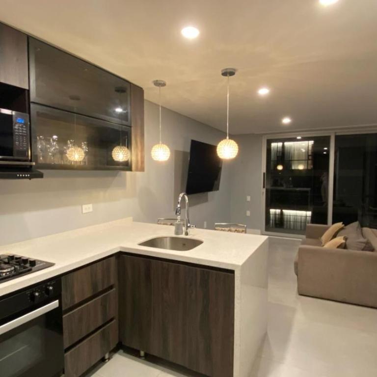 Elegant Studio -Near Parque Poblado & Provenza - One-Bedroom Apartment - 18