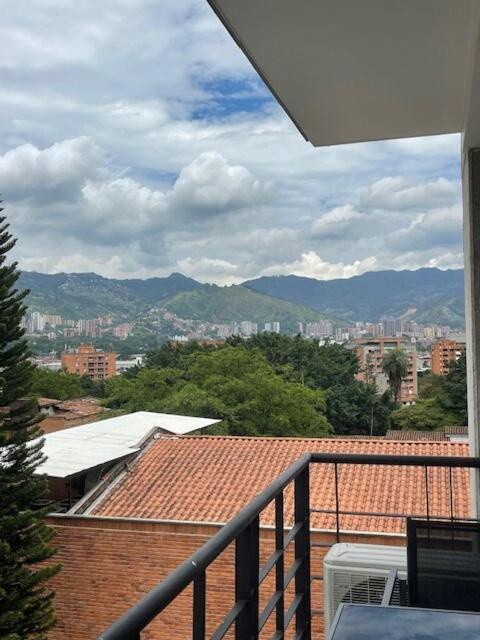 Elegant Studio -Near Parque Poblado & Provenza - One-Bedroom Apartment - 26
