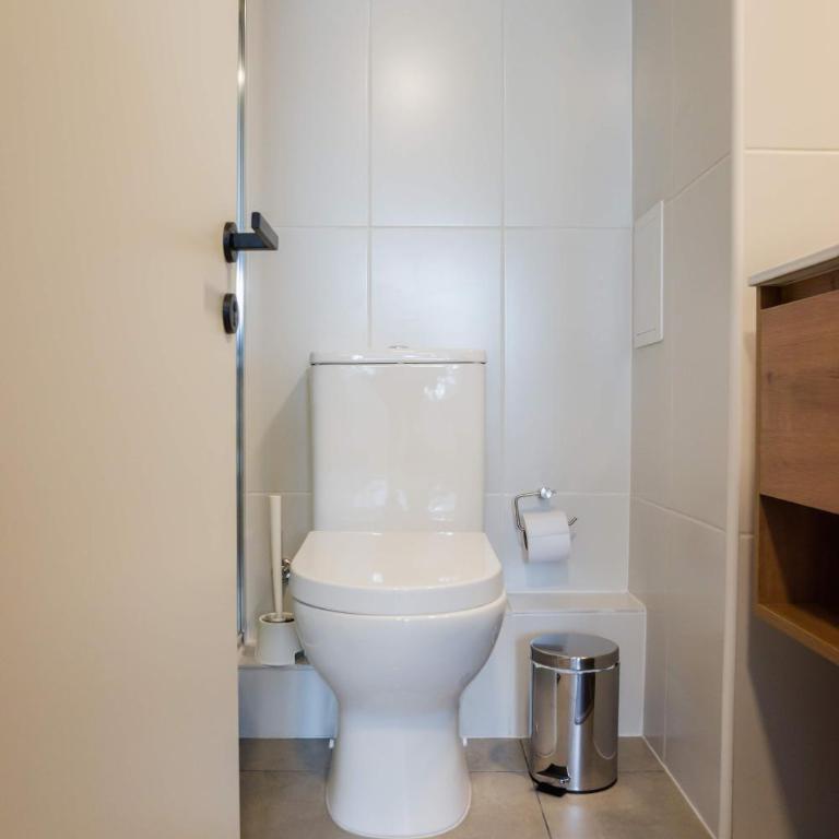 Stylish 2BR Haven for 5 in Lively Las Condes Oasis - Apartment - 29