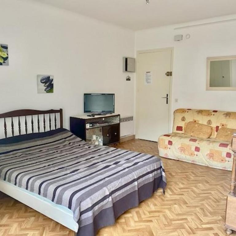 Studio confortable avec balcon à Amélie-les-Bains - WIFI - FR-1-703-219 - Studio - 5