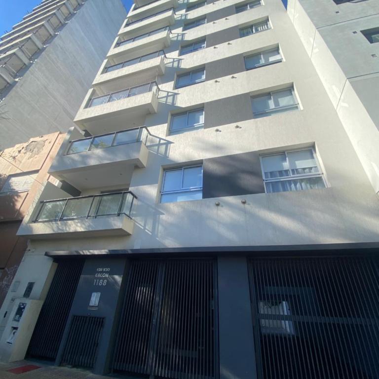 Departamento 1 dormitorio centrico, La Plata - One-Bedroom Apartment - 12