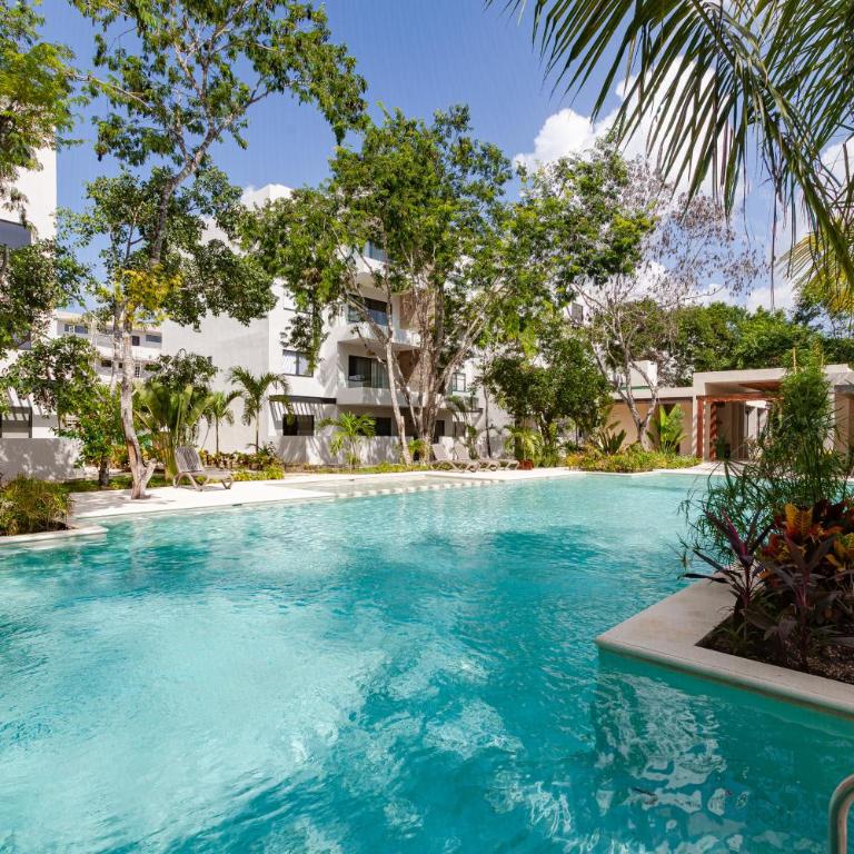 NEW CasitaDelMar 12min to Beach,Pools,Playgrounds - Three-Bedroom Apartment - 43
