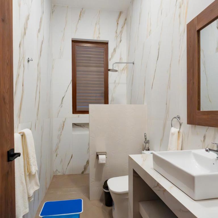 Casa Grace Olón - Double or Twin Room with Private Bathroom - 10