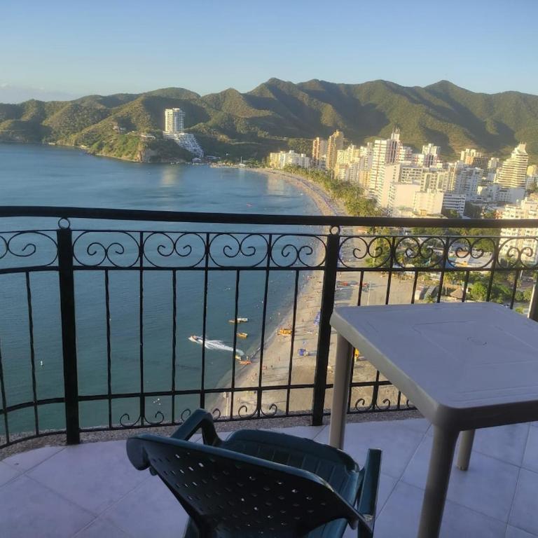 El Peñon Rodadero building - incredible view - Two-Bedroom Apartment - 7