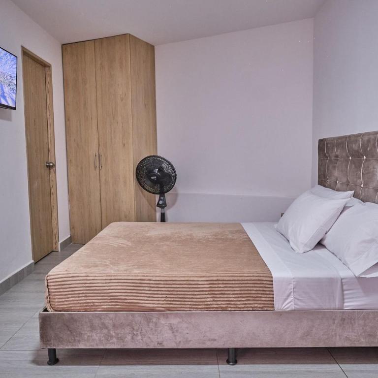 Apartahotel Castellana - Apartamento Estudio - 9