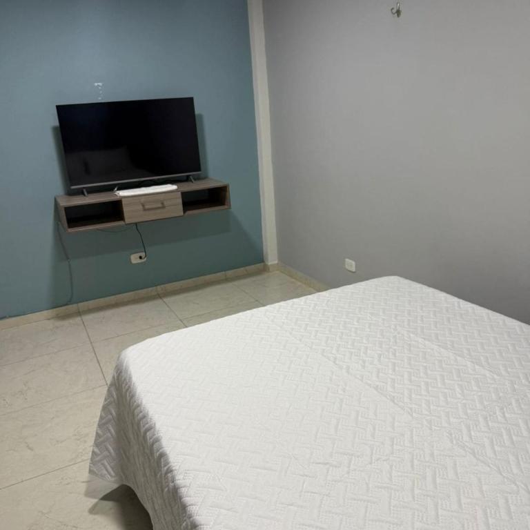 Hermosa casa en Montebonito, Dosquebradas - Casa de 3 dormitorios - 3