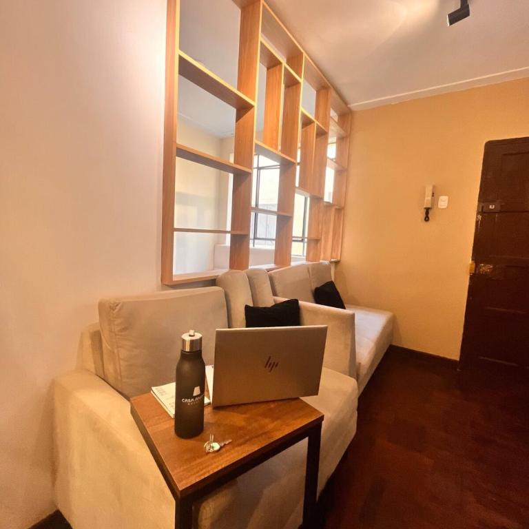 Céntrico Dpto Puca Lima a 2 cuadras de Hospital Rebagliati y Real Plaza Salaverry - Two-Bedroom Apartment with Garden View - 9