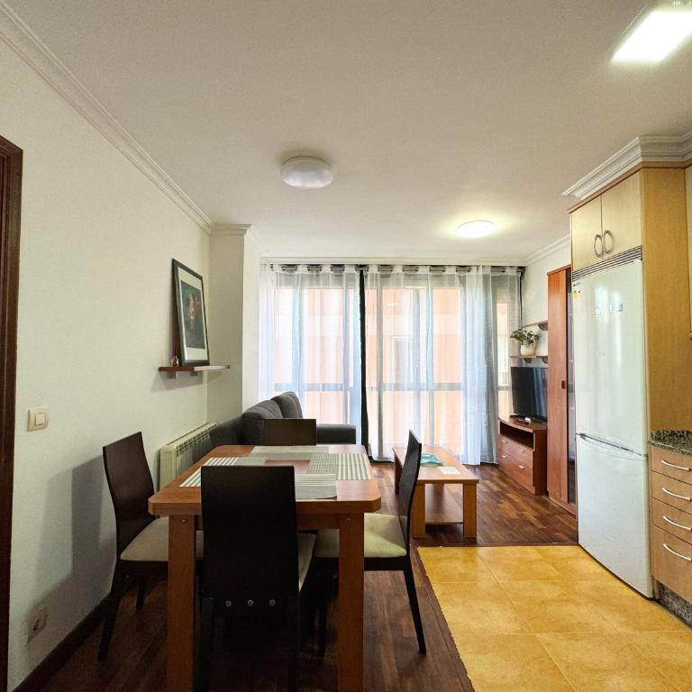 Vigo Travesia 151-1 ツ Rias Baixas Rentals - Apartamento Estándar de 2 dormitorios - 1