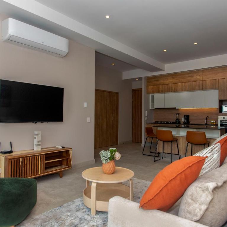 Luxury and Comfort in Gaudalajara 10 minutes away from Expo Guadalajara - Two-Bedroom Apartment - 11