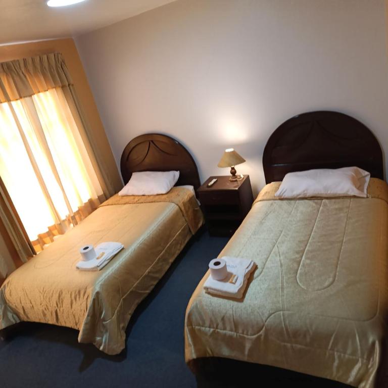 Hotel Keros - Habitación Doble - 2 camas dobles - 3