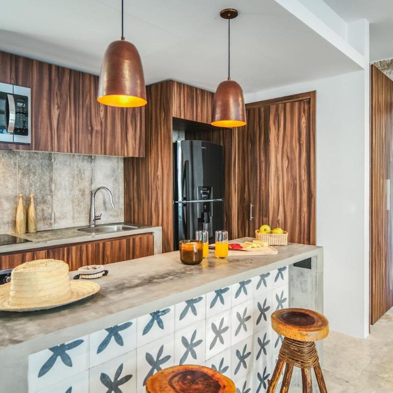 Classy 2BR on Private Cenote Big Gym Roof Pool - Two-Bedroom Apartment - 11