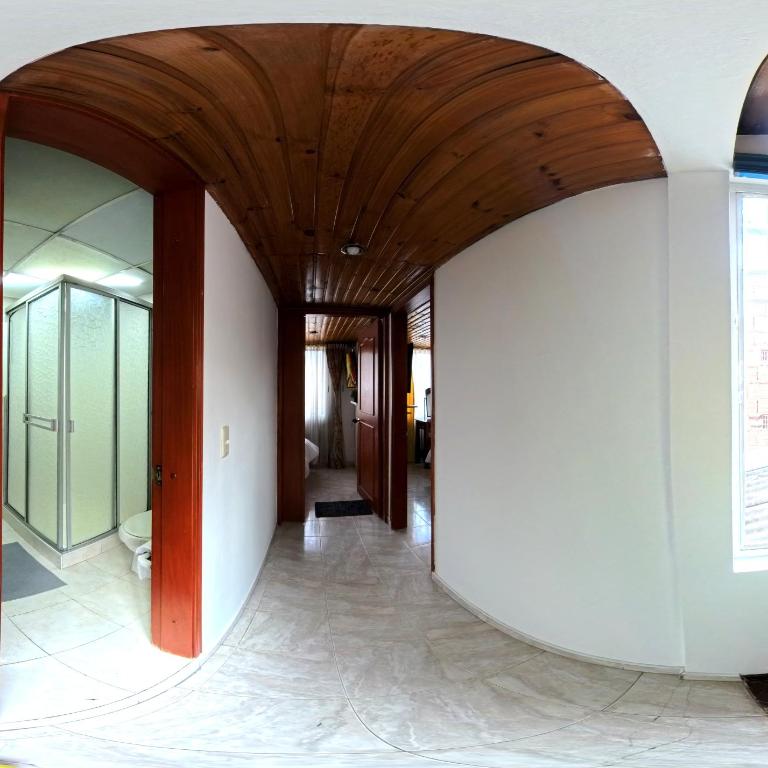 Casa de huéspedes aeropuerto CAS - Habitación Familiar con baño privado - 12