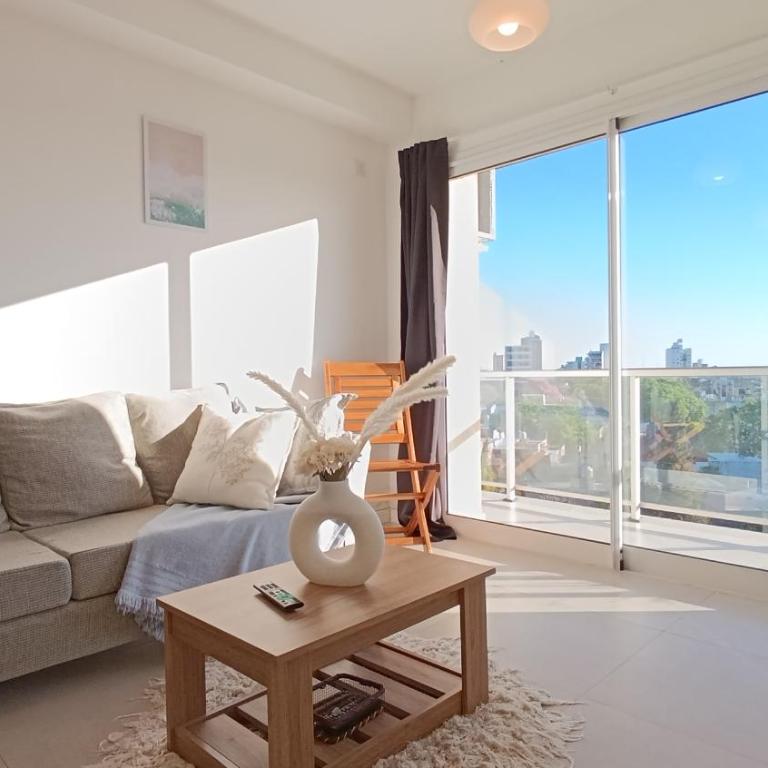 Apart Alameda - One-Bedroom Apartment with City View - 7