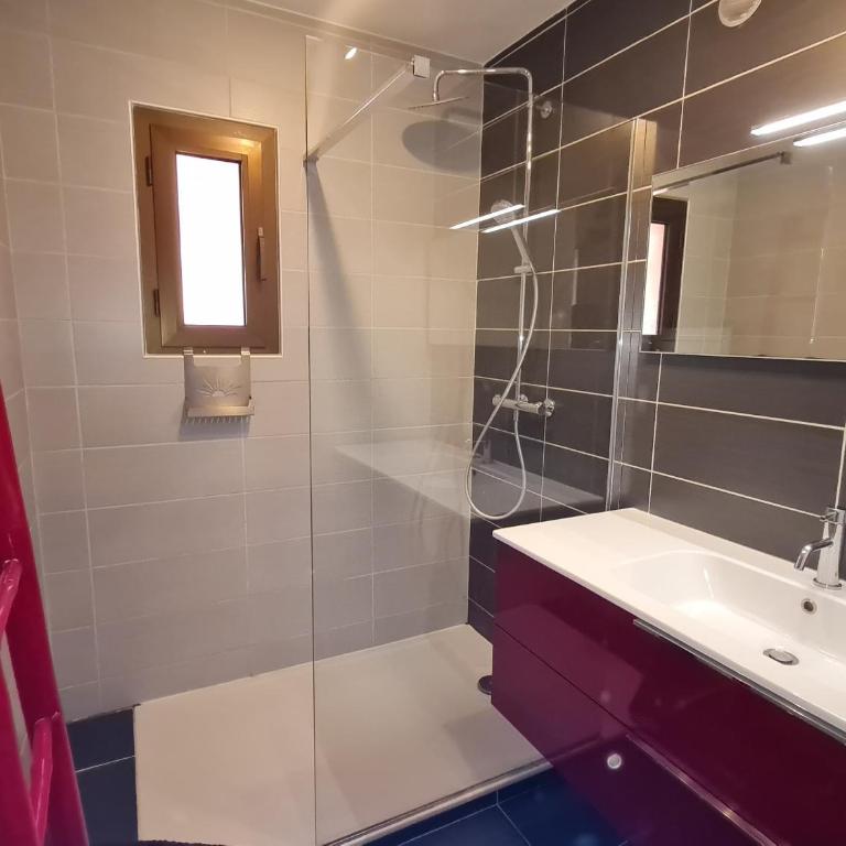 Appartement climatisé avec piscine, 3 pièces, 6 personnes, Golfe de Saint-Tropez - FR-1-780-58 - Apartment - 16