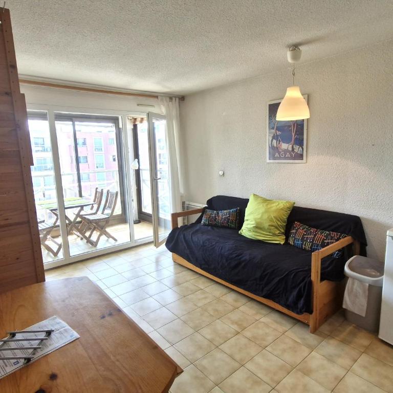 Studio cosy avec balcon et parking, animaux admis, près des plages à Sainte-Maxime - FR-1-780-7 - Apartment - 4