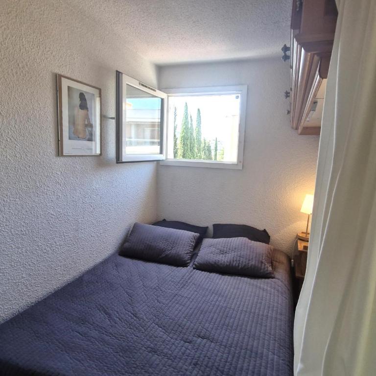 Studio cosy avec balcon et parking, animaux admis, près des plages à Sainte-Maxime - FR-1-780-7 - Apartment - 11