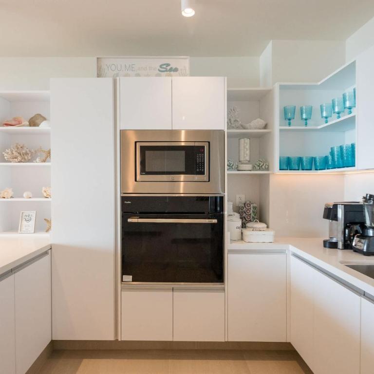 Beachfront Elegance at Las Palomas - Apartamento - 16