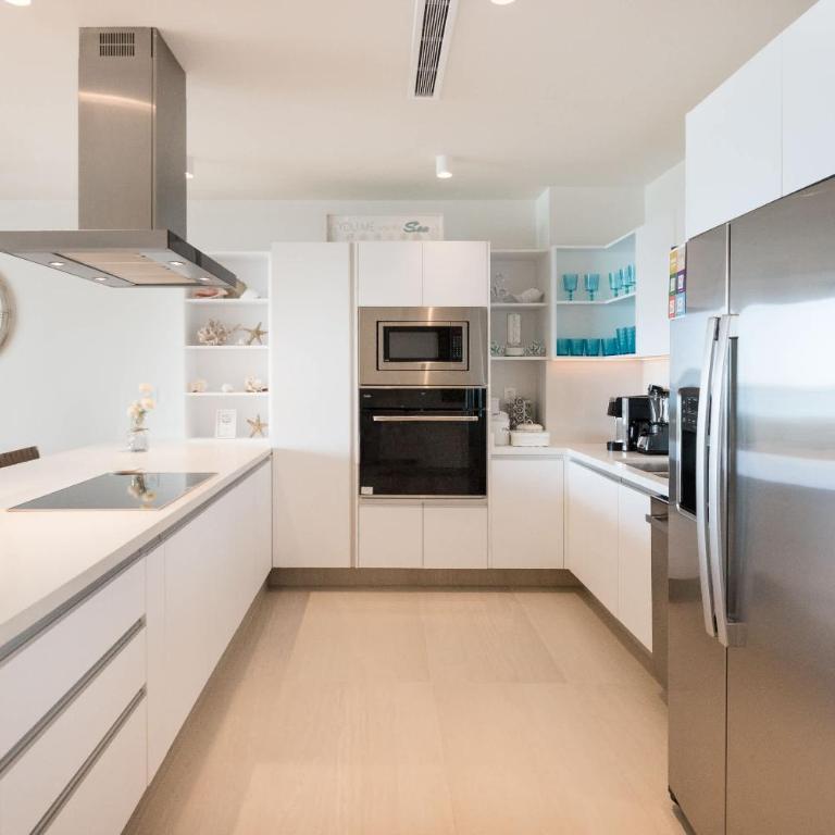 Beachfront Elegance at Las Palomas - Apartamento - 19