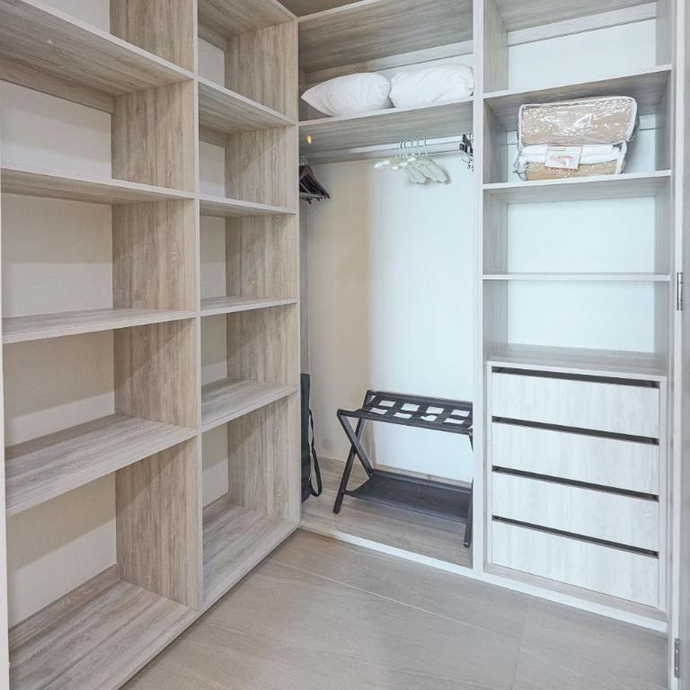 Beachfront Elegance at Las Palomas - Apartamento - 55