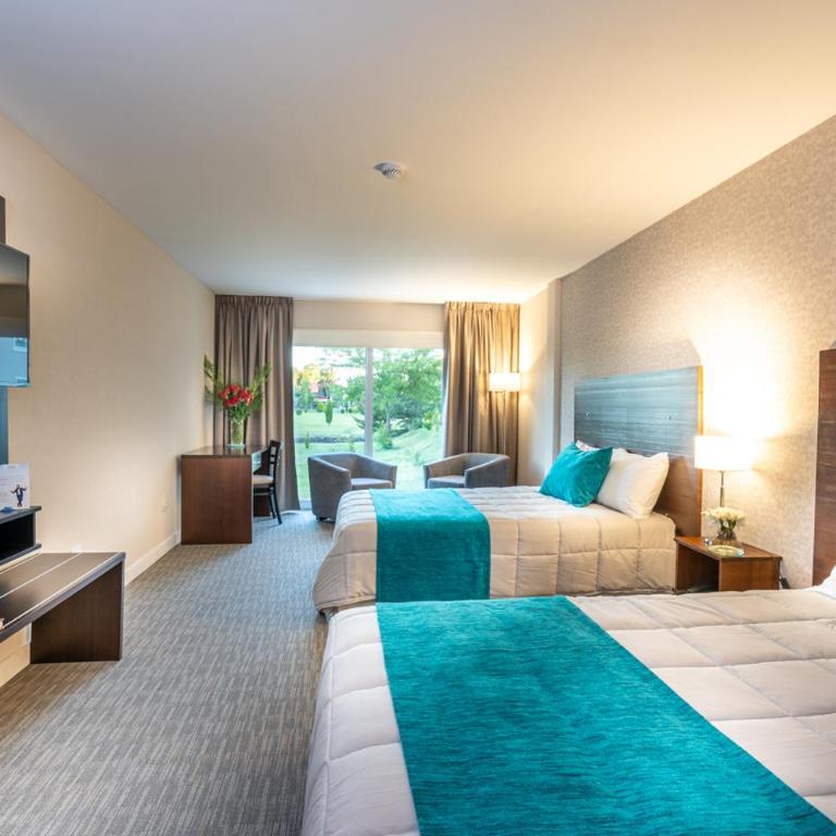 Howard Johnson Plaza & Convention Center Spa La Plata - Habitación con 2 camas grandes - No fumadores - 4