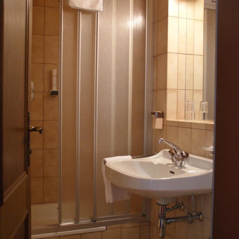 Hotel Neuwirt - Einzelzimmer - 1