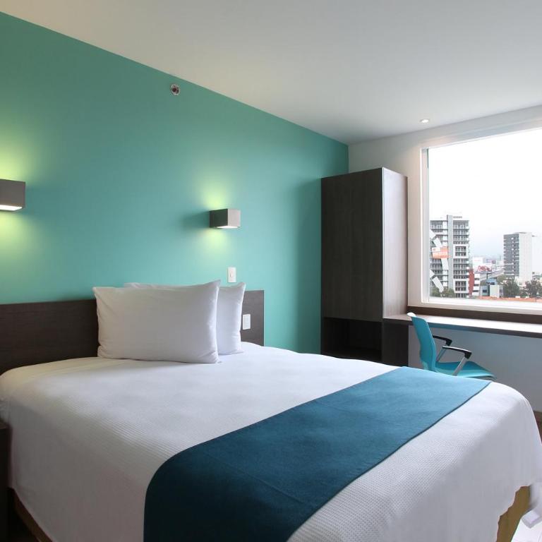 One Periferico Sur - Habitación Superior - 1 cama grande - 1