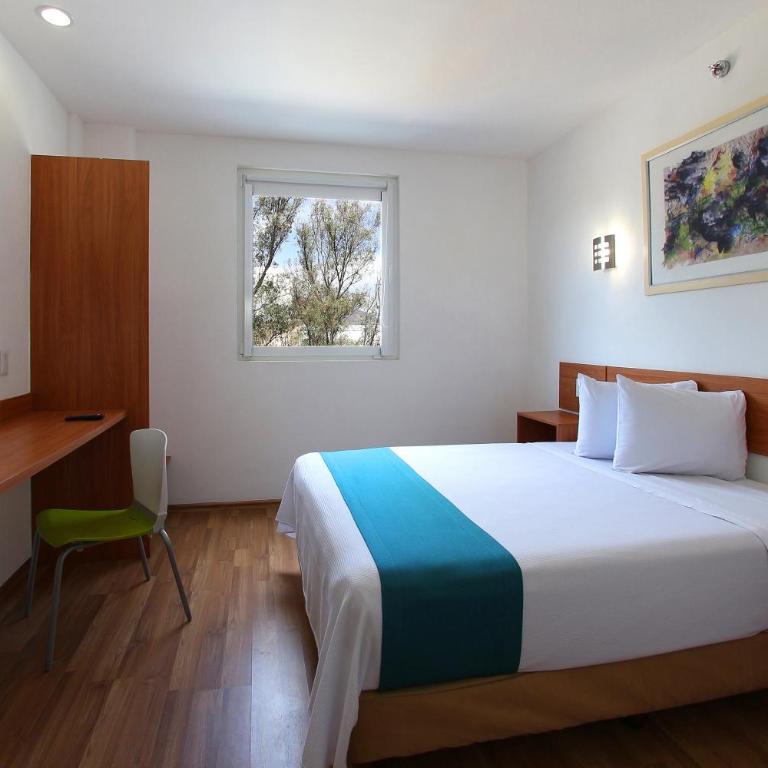 One Guadalajara Periferico Poniente - Habitación Superior - 1 cama grande - 2