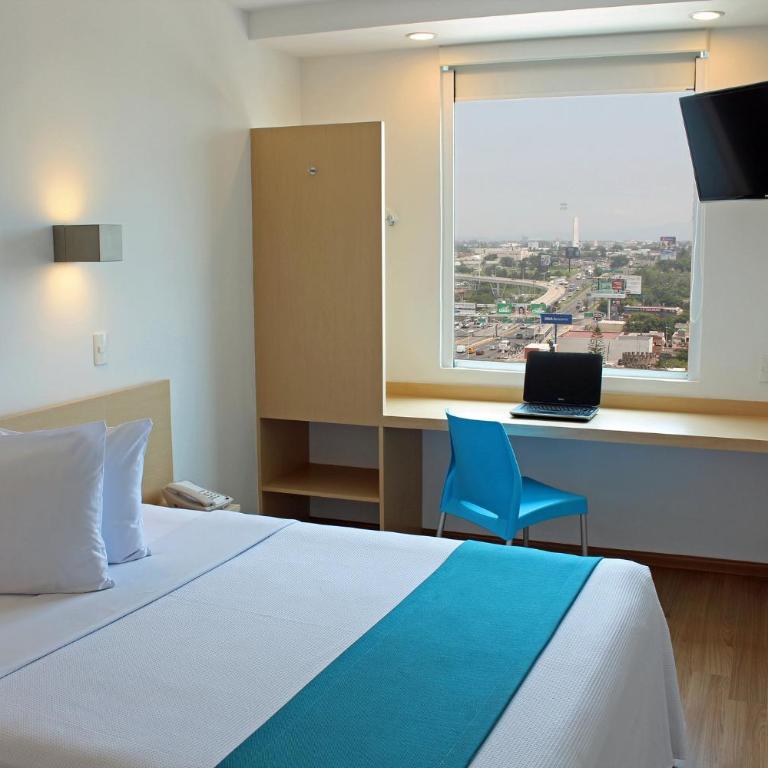 One Guadalajara Tapatio - Habitación Superior - 1 cama grande - 2