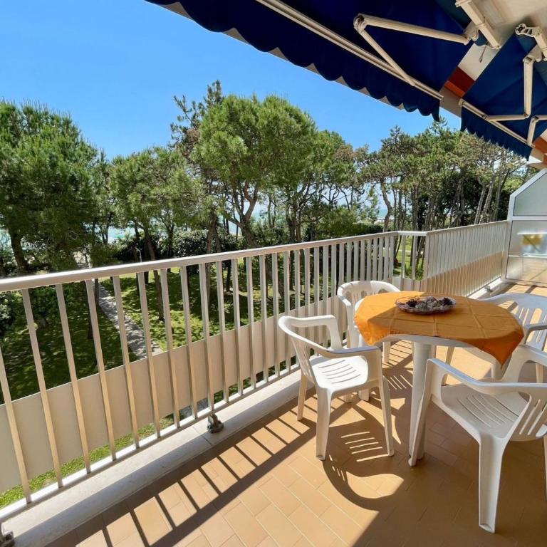 Beachfront flat with a stunning terrace - Appartamento - 9