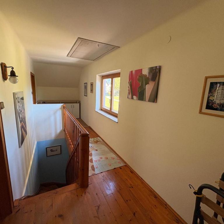 Capybara Guest House - Doppelzimmer mit Balkon - 9