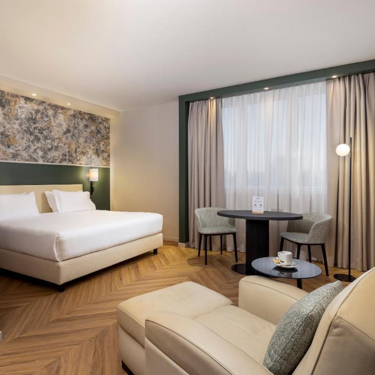 Crowne Plaza Padova by IHG - Junior Suite King - 1