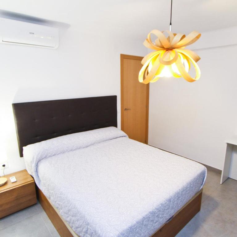 Apartamento PINEDA 4 - Apartment - 3