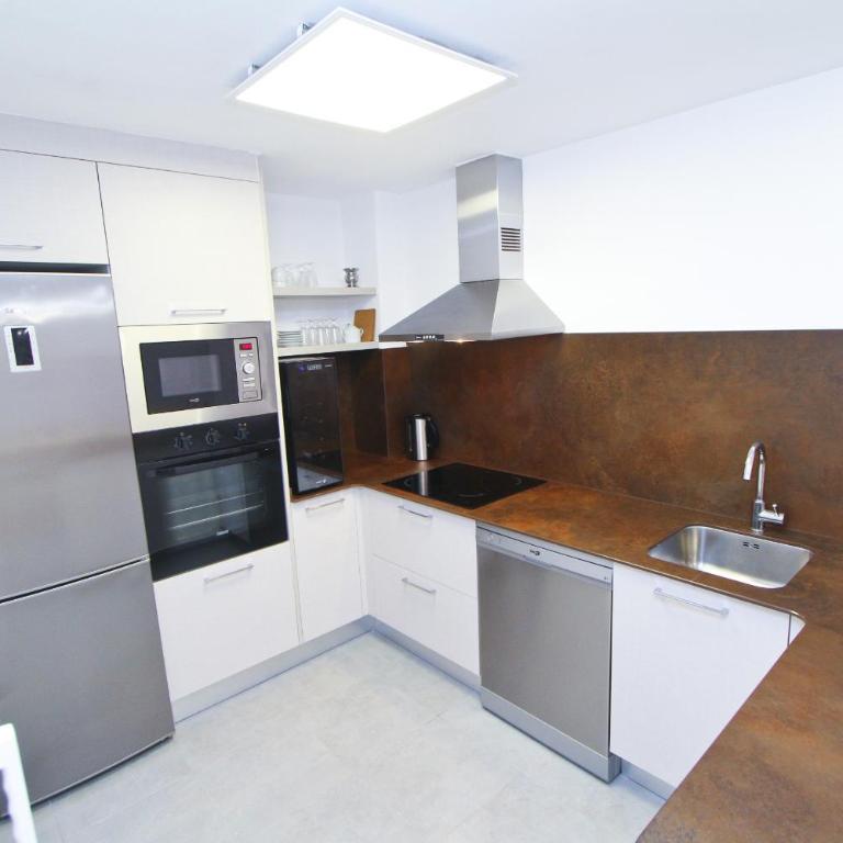 Apartamento PINEDA 4 - Apartment - 8