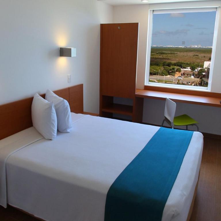 One Cancun Centro - Superior Queen Room - 3