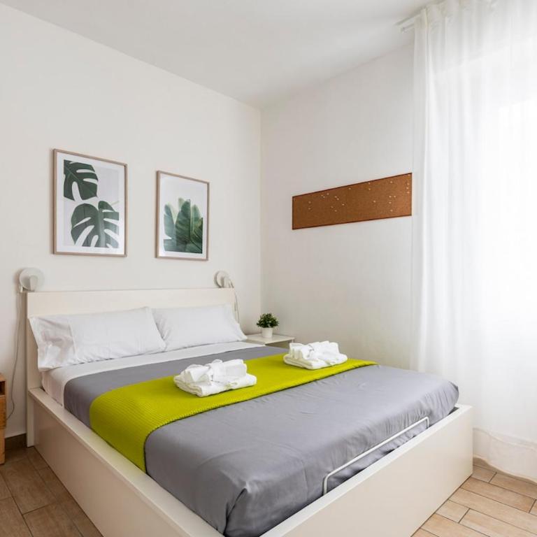 At Davide's house - near the metro - Appartamento con 1 Camera da Letto - 1