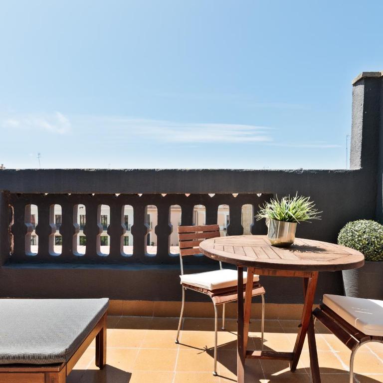 Andreas Apartments - Suite - 8