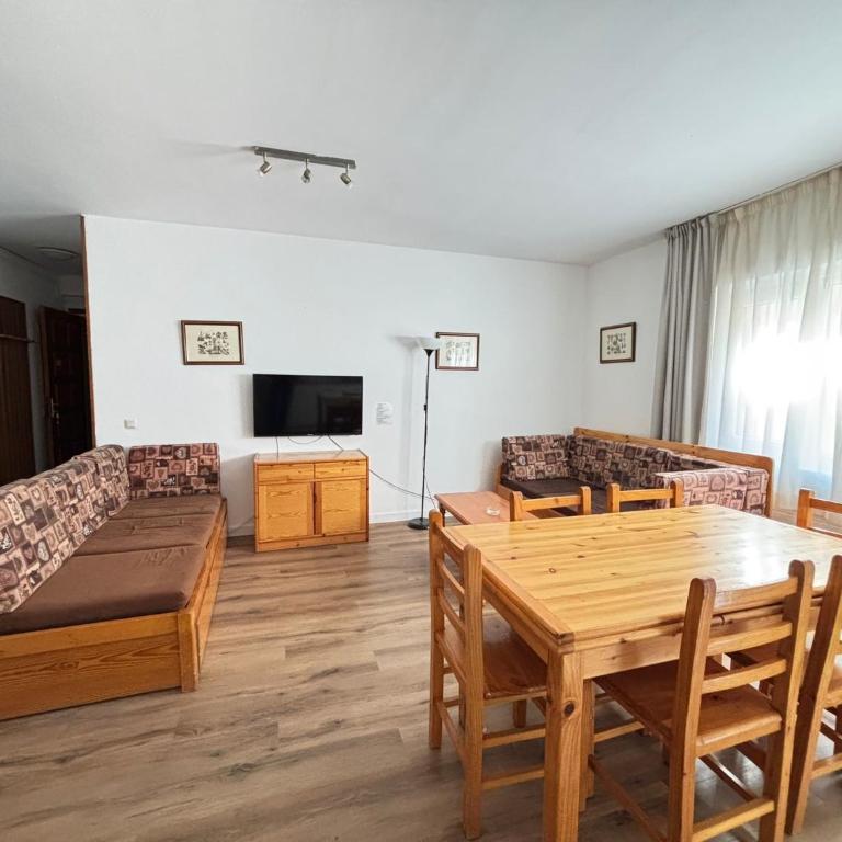 Apartamentos Meritxell Sherpa - Apartamento Estándar de 2 dormitorios - 5
