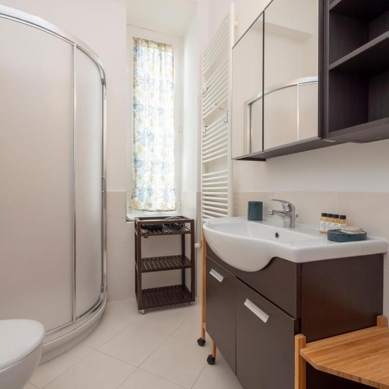 Xenia Milano - 3 rooms apt in Via Ugo Bassi 23 - Appartamento con 2 Camere da Letto - 21