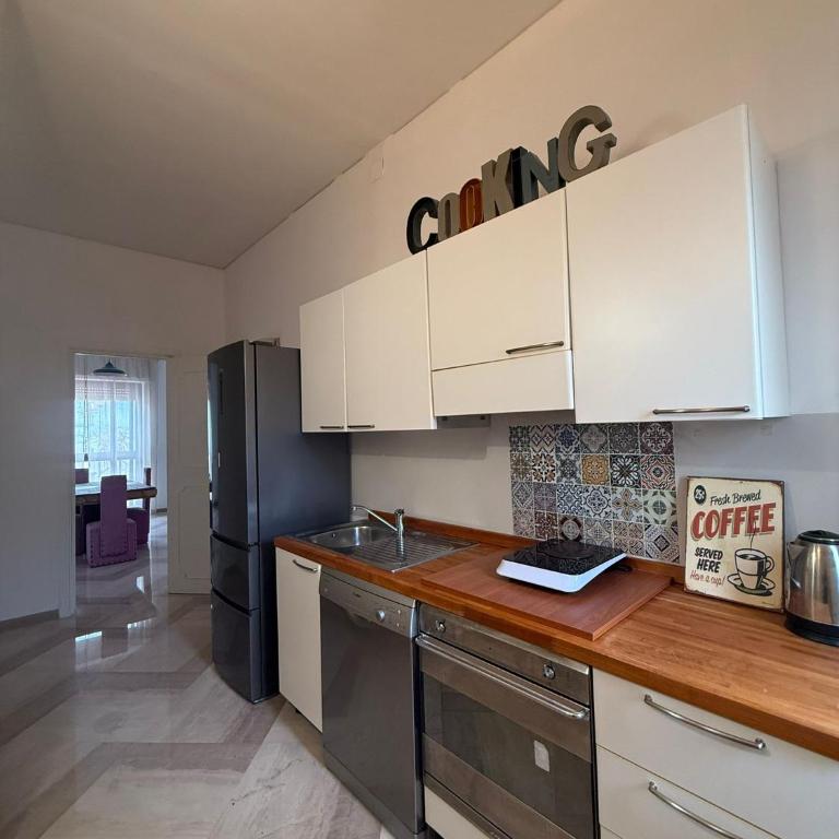 Blue Eyes HOWME - Two-Bedroom Apartment - 12