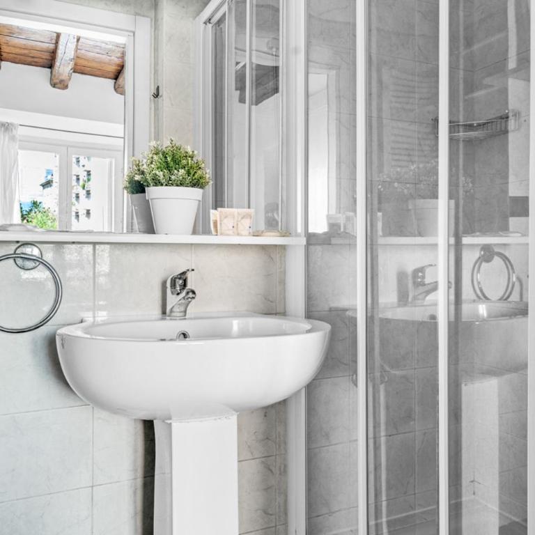 MOS29 - Luxurious Apartment - Near the Duomo - Appartamento con 1 Camera da Letto - 13