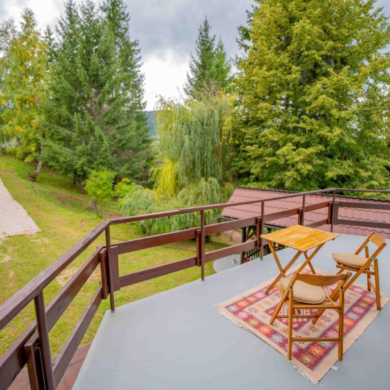 Borovac mountain escape - Two-Bedroom House - 24