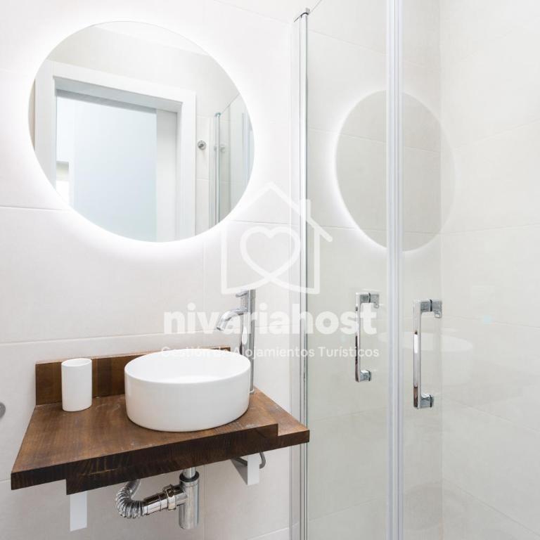 Private Pool Villa, Bellavista by Nivariahost - Villa - 31