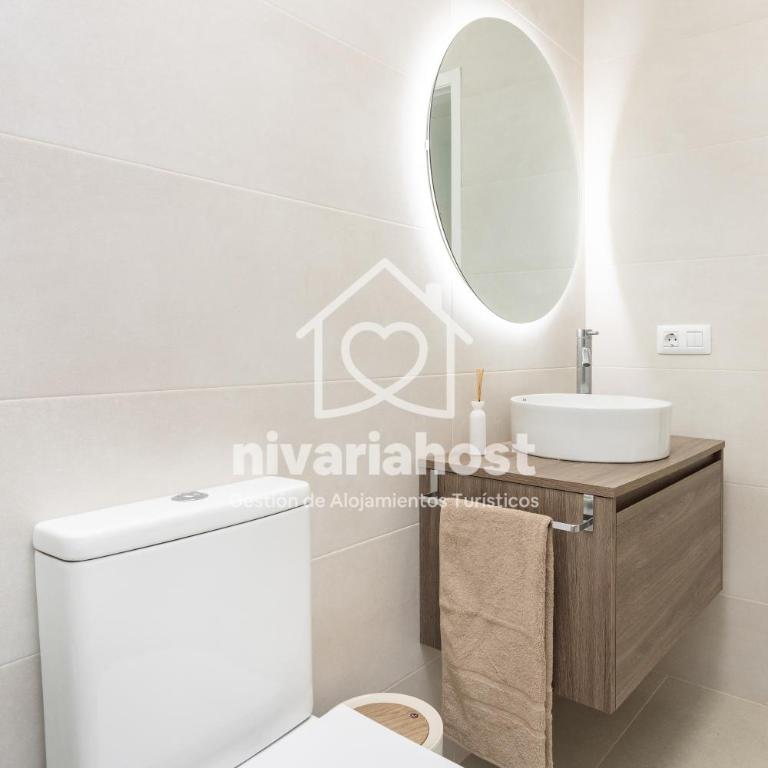 Private Pool Villa, Bellavista by Nivariahost - Villa - 23